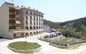 Manrique De Lara